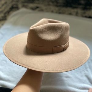 Olive&Pique wool hat
